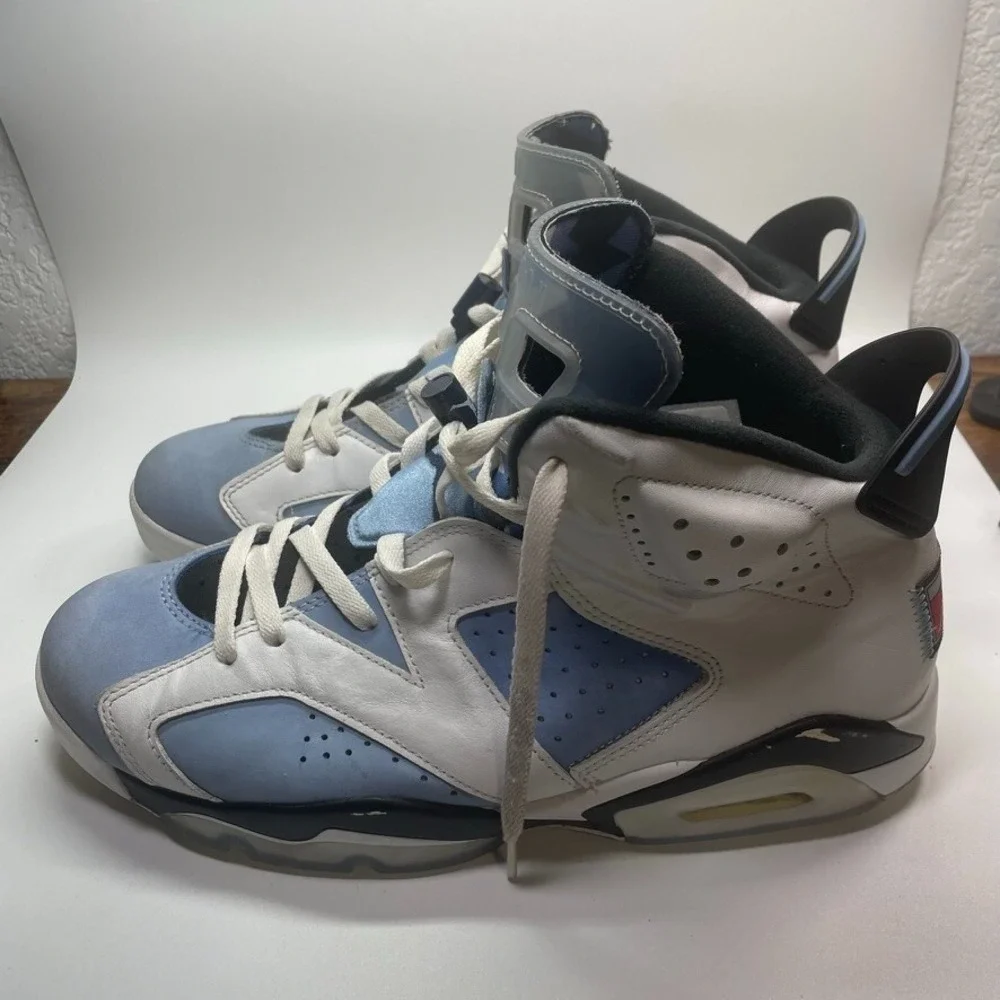 Air Jordan 6 Retro Mid UNC University‎ Blue Size 11.5 Shoes Only